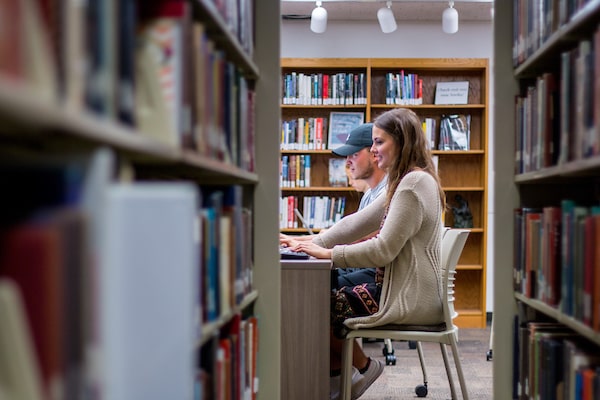 photo of students sitting in Zimmerman library